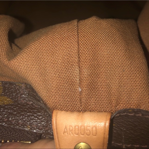 Revamped vintage LV - Picture 6 of 6